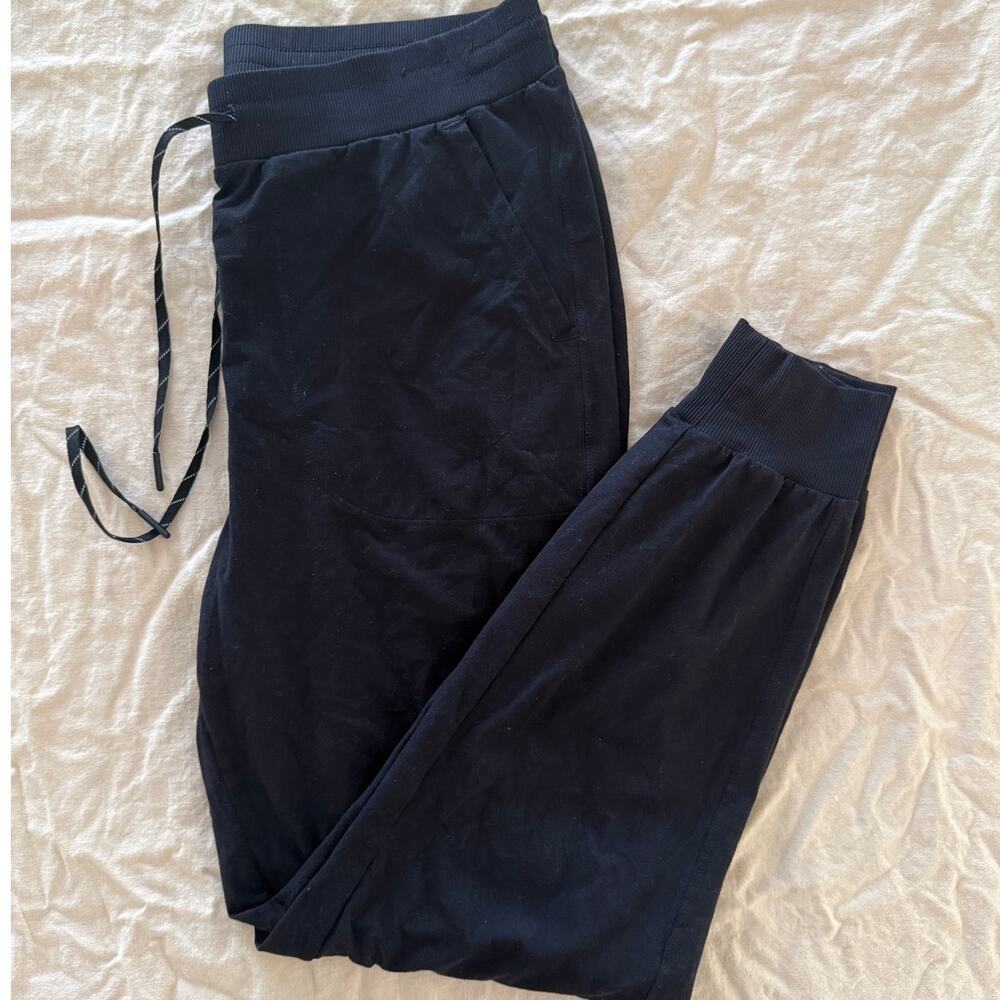 Zella | women's "Move in Pocket" black jogger pants| size small